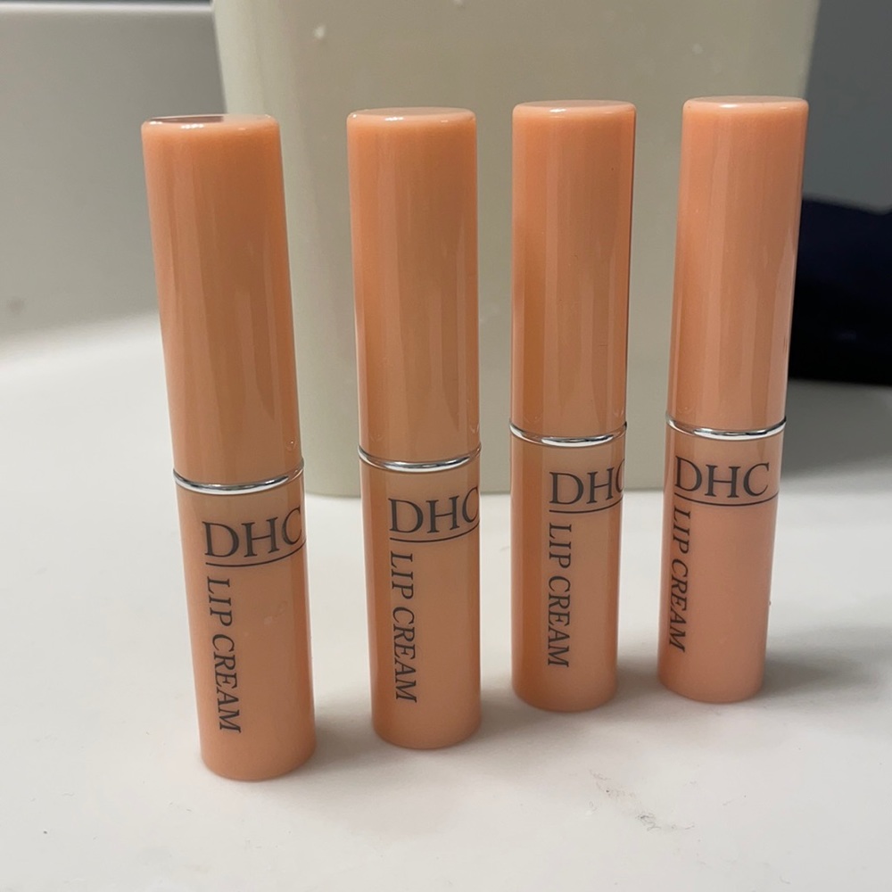 DHC lip cream x4
